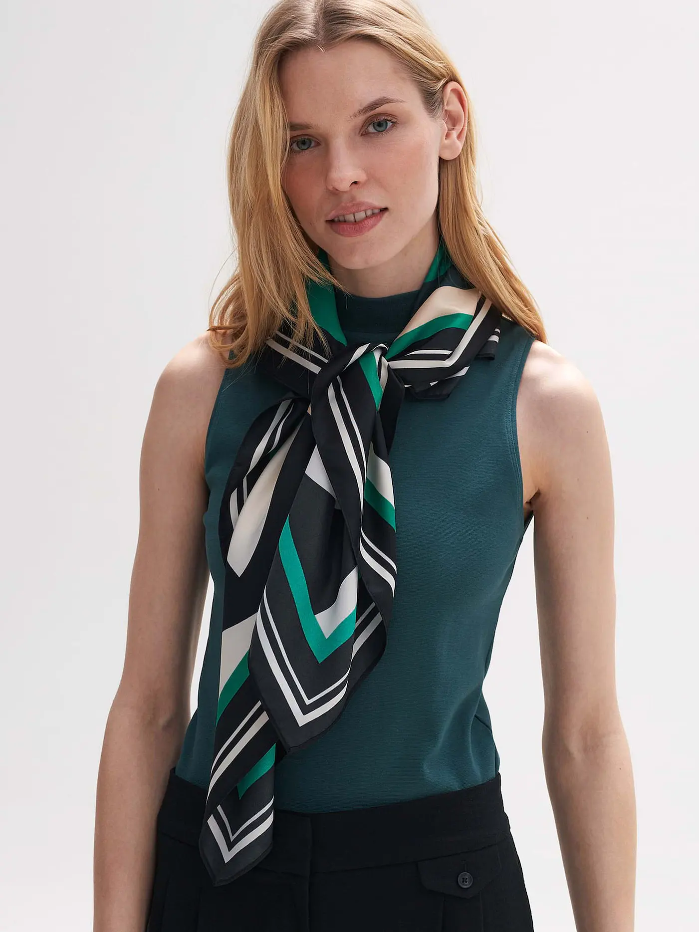 OPUS | Tuch ARMESI SCARF | schwarz